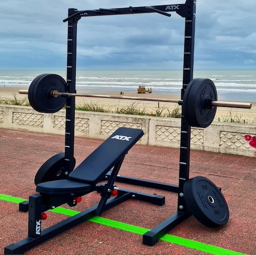 Training musculaire en extérieur - Demi rack à squat atx avec banc multi-réglable de musculation 